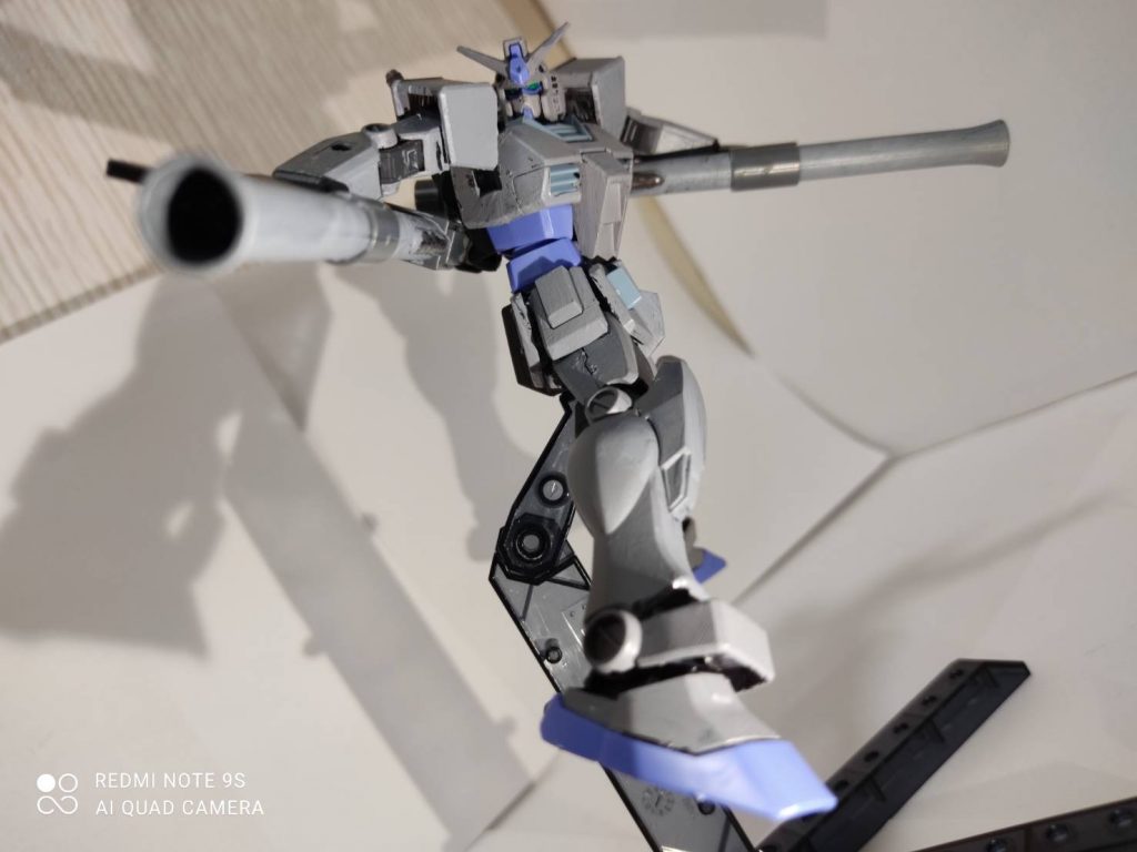 顔はあえてグリーンで塗装しました