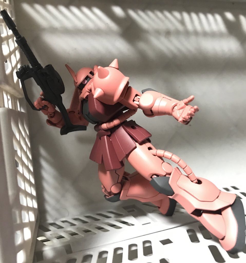 シャア専用ザク–3枚目/制作者：統覇已叶