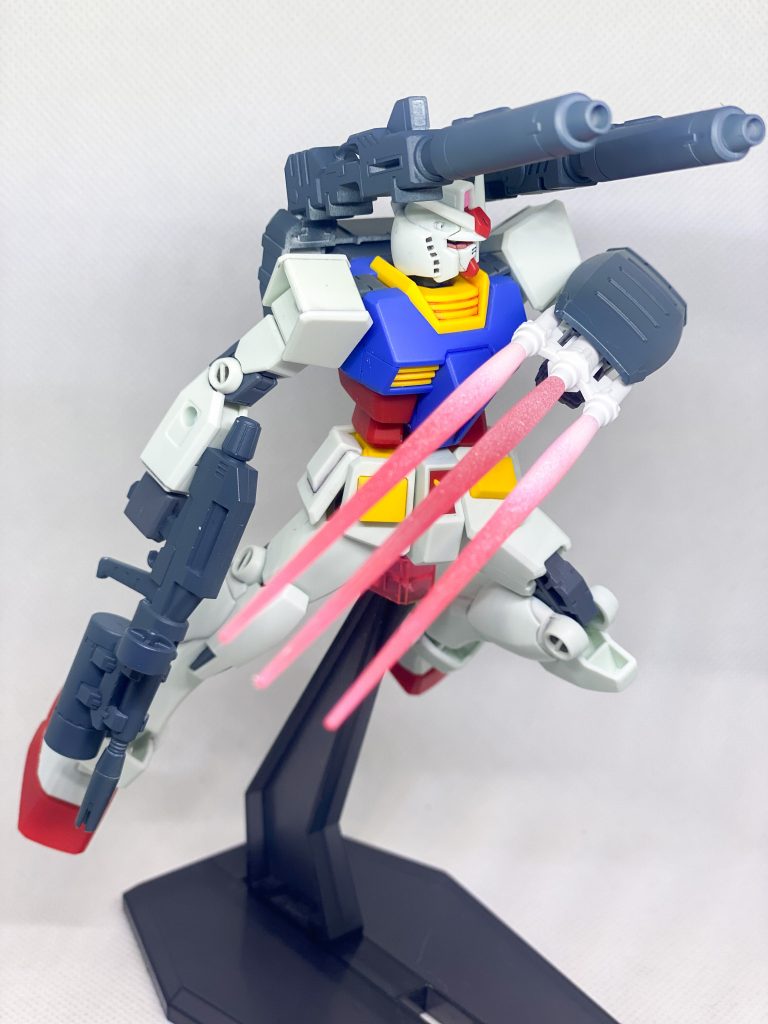 ガンダムエース付録の残りの武器を付けて。