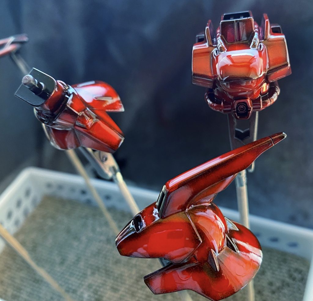 エアブラシ3体目でキャンディ塗装に挑戦しましたが...とりあえずそこそこの出来になったのでよかったです！笑