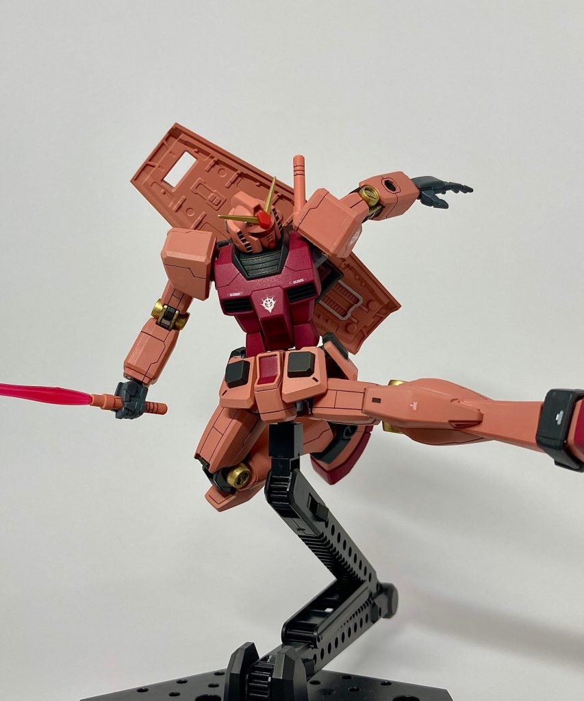 例のキック多分あの人なら何に乗ってもキックするんじゃないかな。