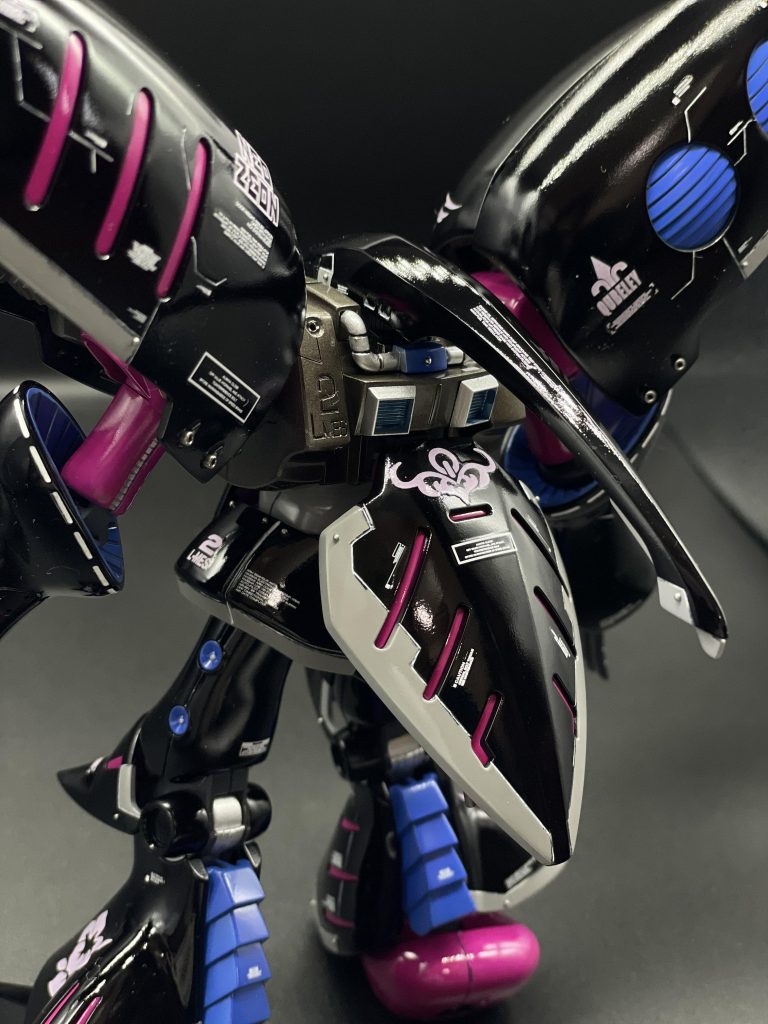 バックにはバーニア追加