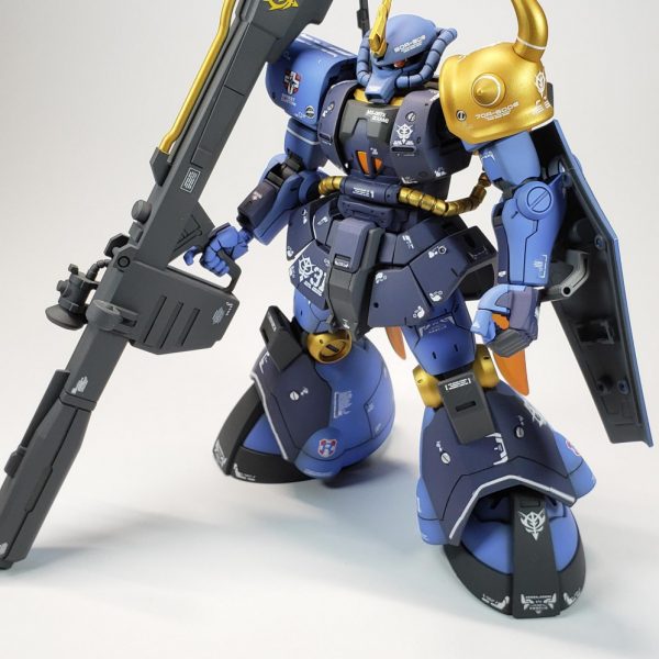 ランバ・ラル専用「宇宙用高機動型グフ」ゴールドショルダー