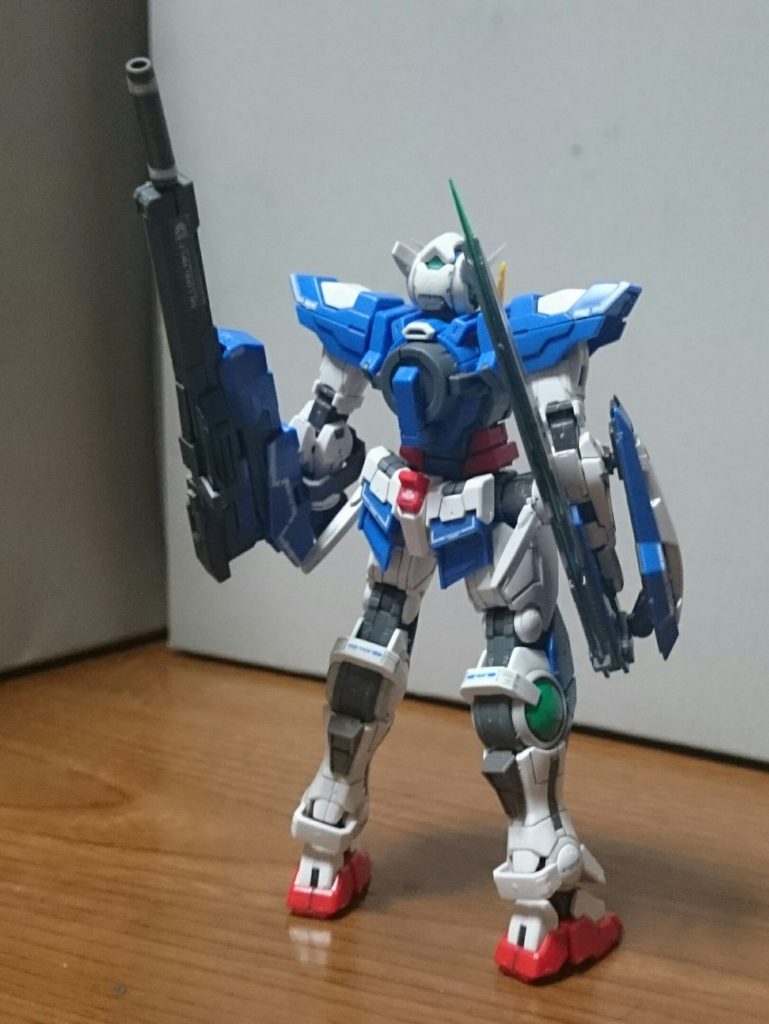 ・背面太陽炉が貯蔵タンクに変わってるものの、取り外し可能