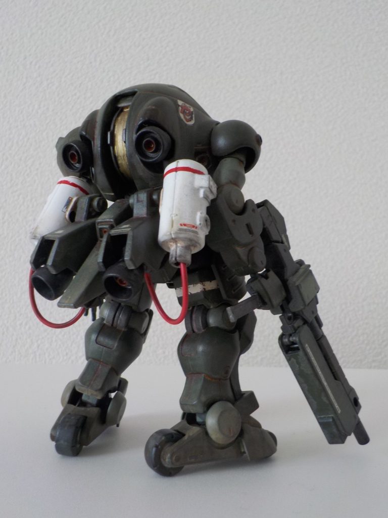 塗装はまだまだ雑だけど、シルエットはどの角度から見てもバランス良くできたかなと。鋳造表現と錆び塗装でスケール感が1/35とか1/48に見えるかな？ありがとうございました。