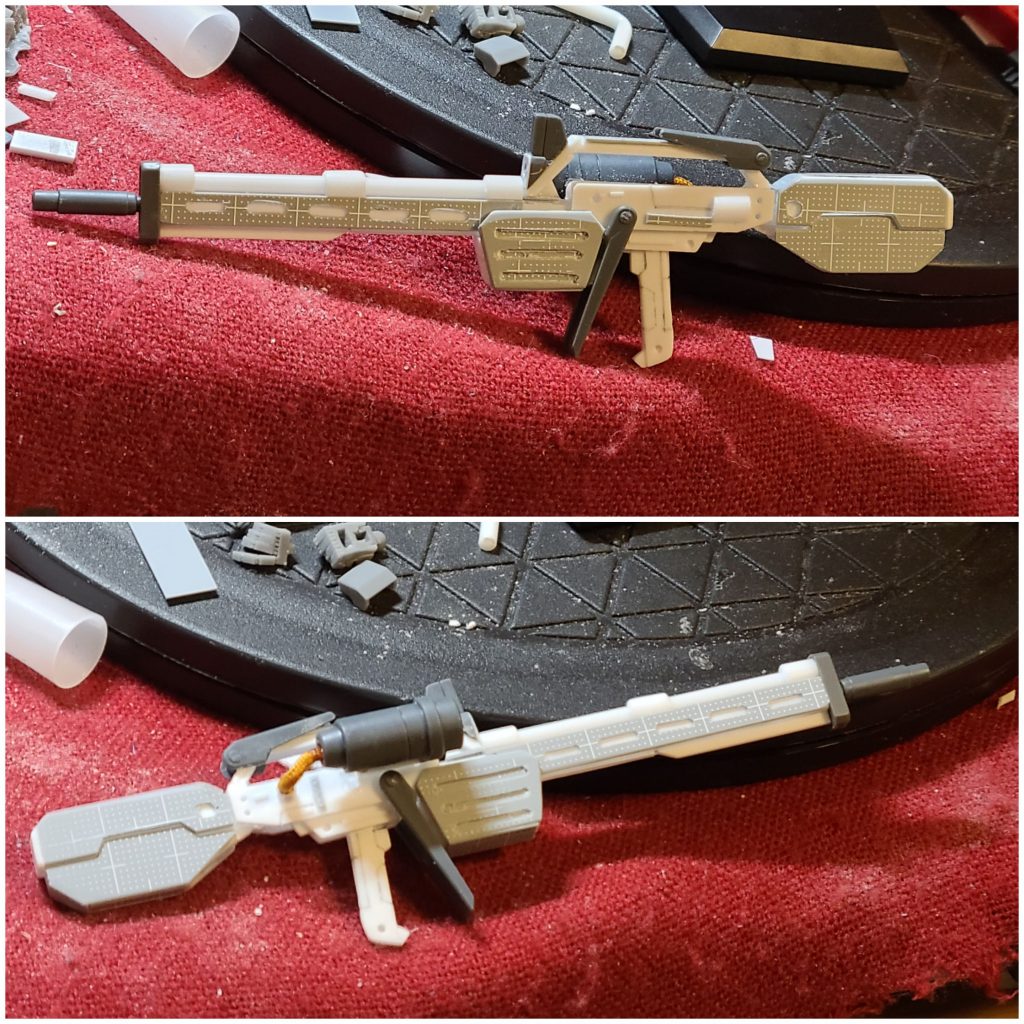 ロングビームライフルはプラ材メインでジャンクパーツも駆使しながら自作しました。これを持たせるため、シールドをゼータガンダム準拠に装備させるためにも、バインダーの可動域拡充は必要な工作でした。