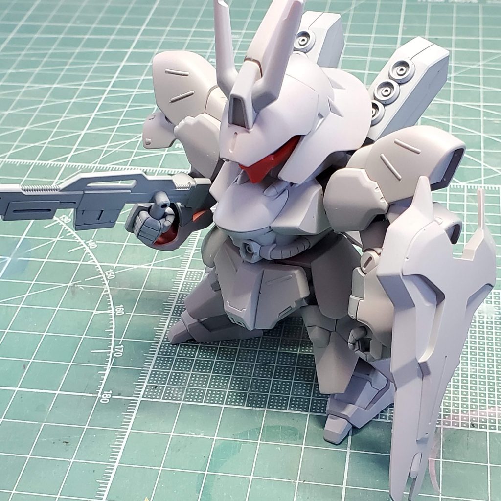 表面処理の際はグレーサフを吹いています。