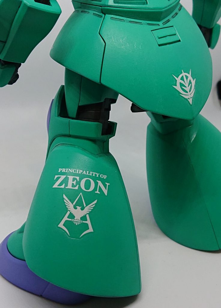 ララァなので親愛なる大佐のエンブレムを❗