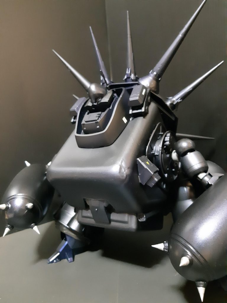 少ないオツムで考えたわりには腕の位置のバランスやその他色々ガサガサボコボコしでかしています(爆死