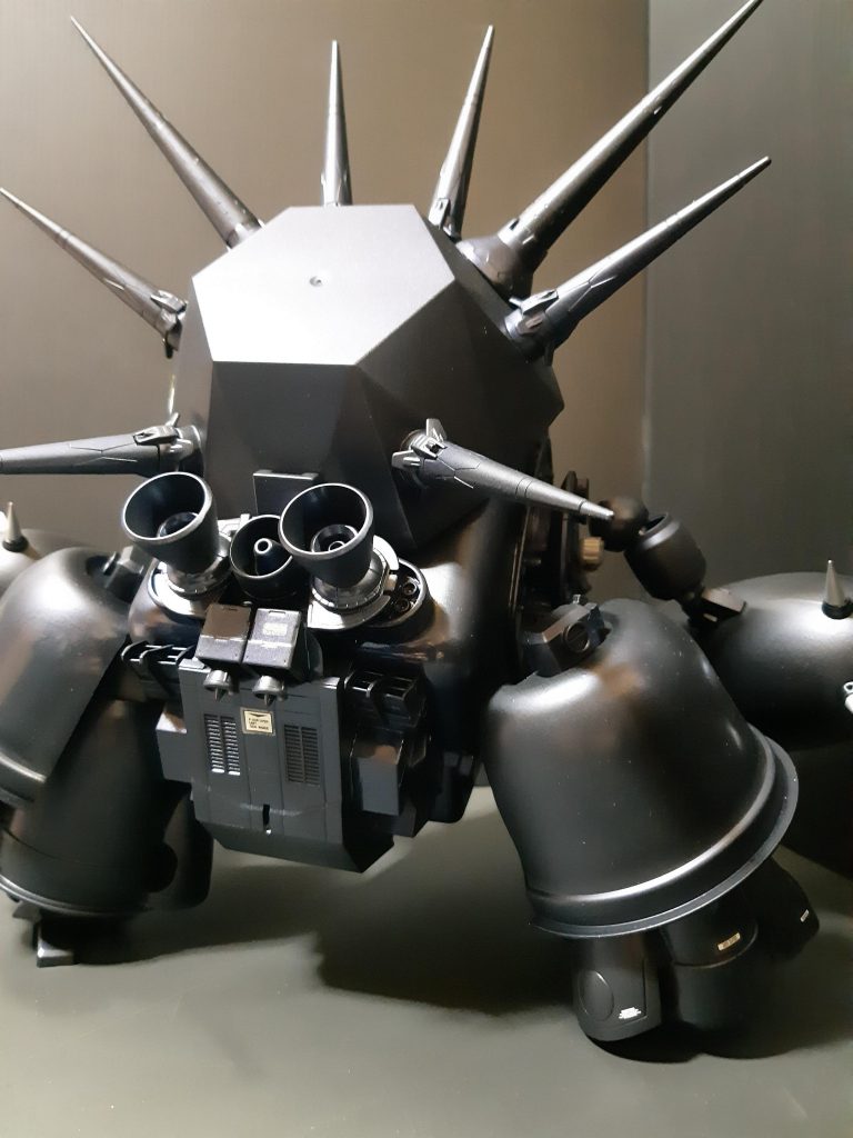 ガンプラパーツは50%くらいで残りは身近にある素材を寄せ集めて製作しているので『ガンプラ』と言ってよろしいのか疑問ですが・・・・