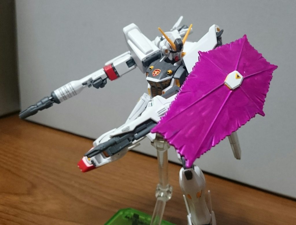 ・ビームシールドビーム・ランスのエフェクトに合わせてメタリックピンクで塗装っス