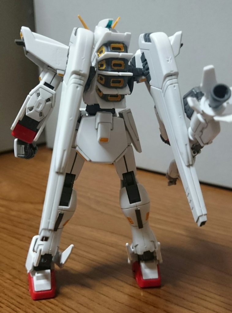 ・背部背中のスラスター類、というかF91のスラスター内部のイエローは要塗装スね