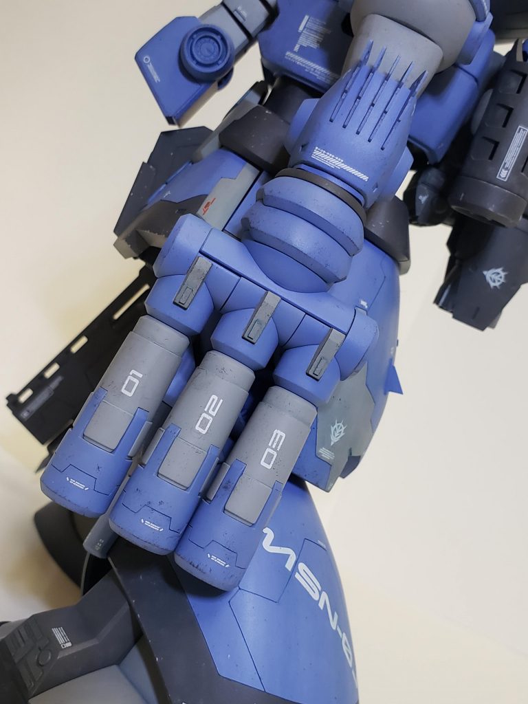 武装②：3連ビーム砲