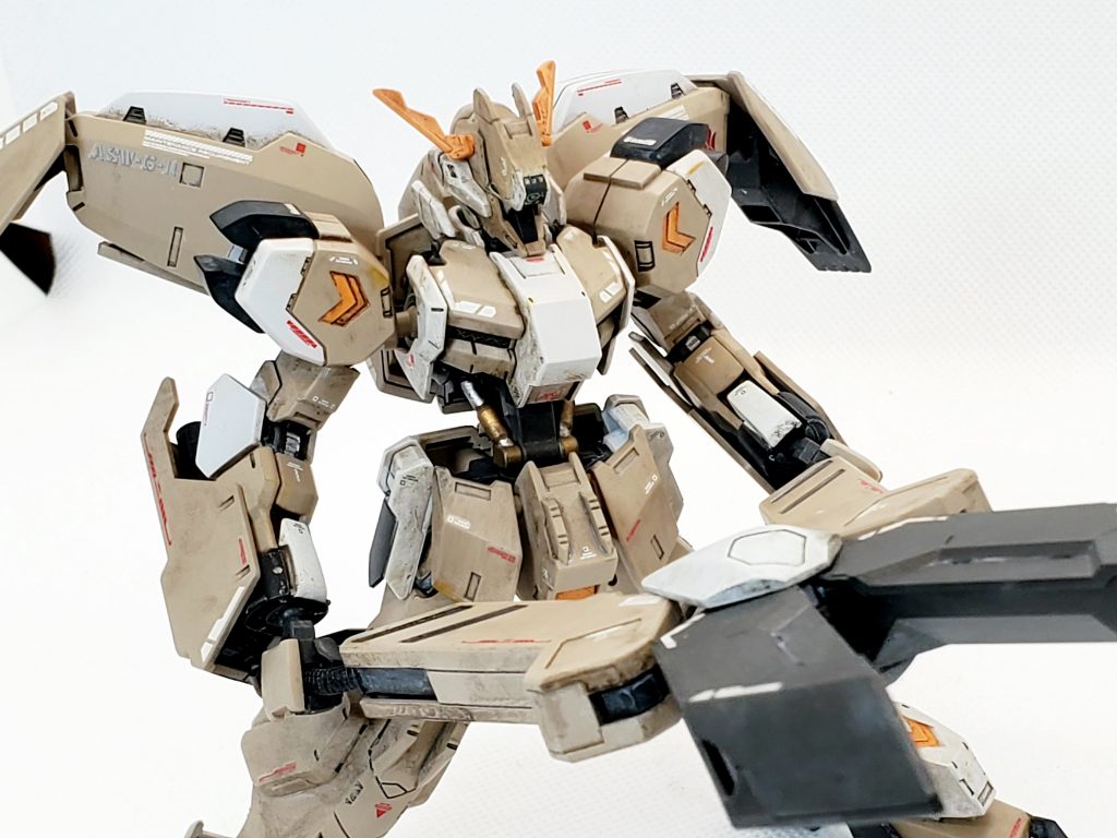 鉄血ニッパー本体の箱にはコレしか手持ち武装入ってないんですよね~