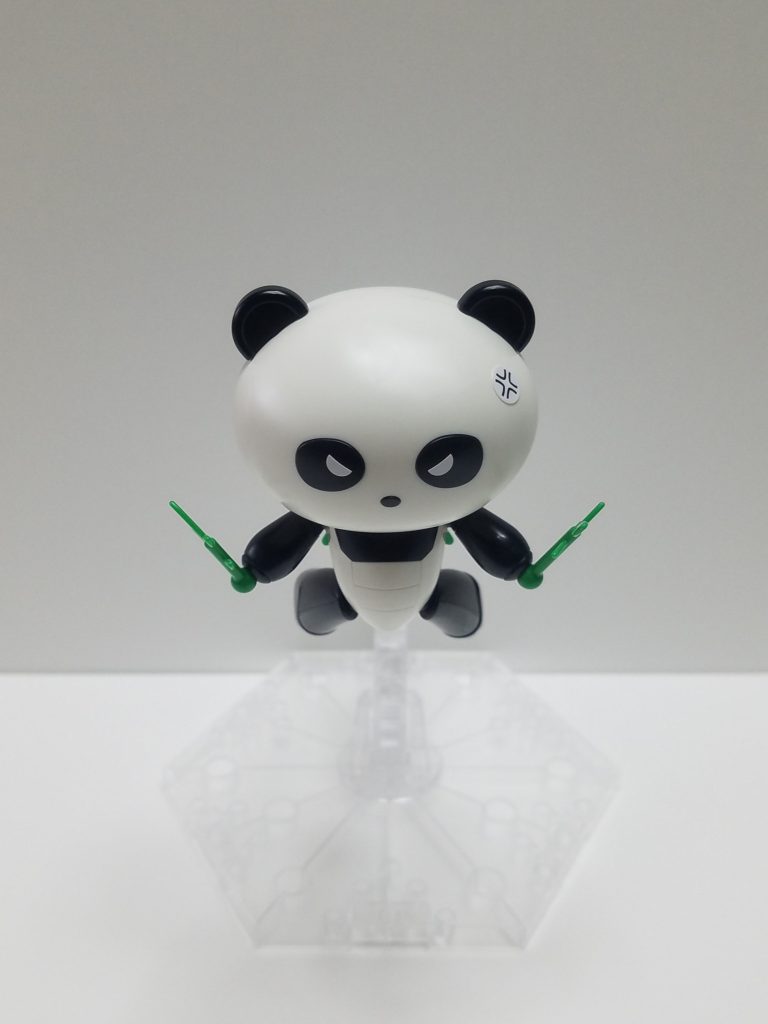 サササーベル二刀流！メイン写真はこれに集中線エフェクトを重ねたもの。