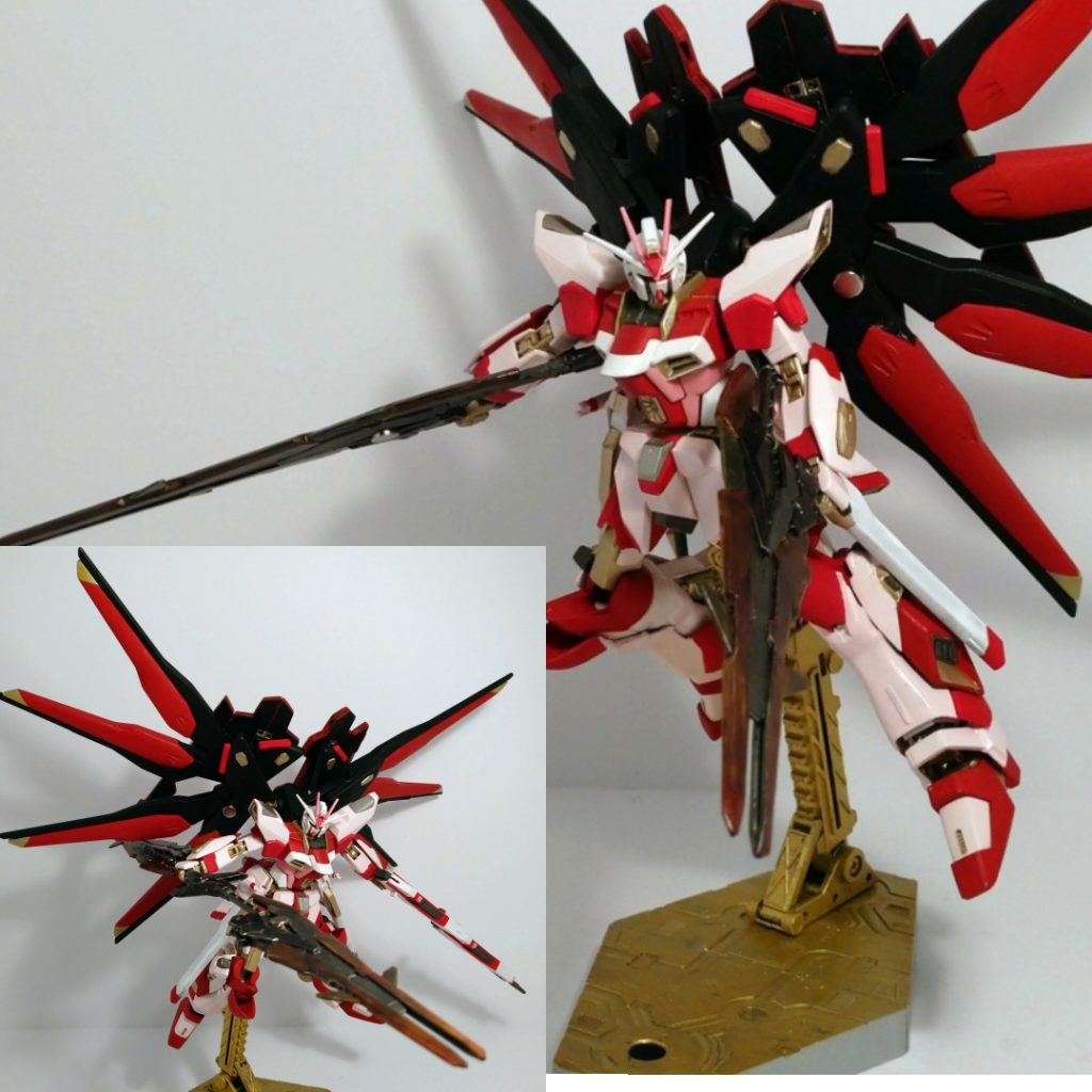 カレトヴルッフフェダーは、ライフル、ソード、ランサーへ変形可能!