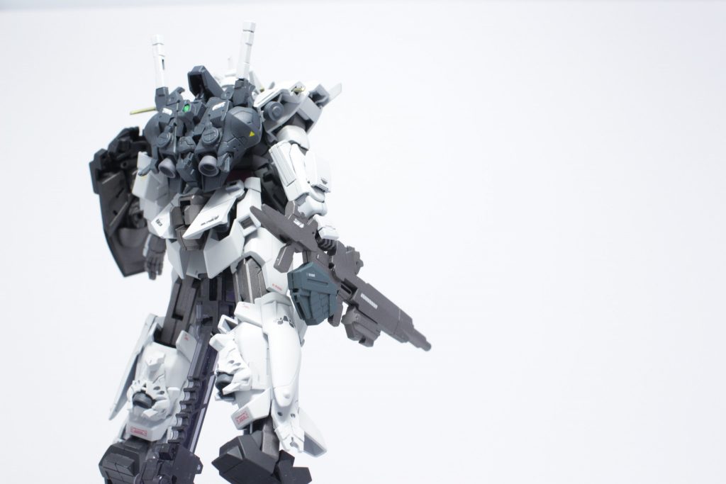 以上、ガンダムミッレでした！こういう縛りミキシングはパズルっぽくて楽しいですね〜素組みを除けば2021年初の完成品になります。今年もちまちま作っていくのでよろしくお願いします。