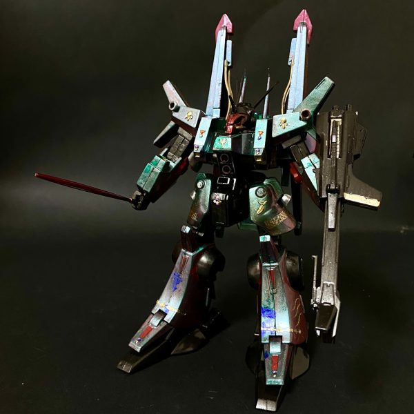 旧 ドーベンウルフ虹色筆塗り