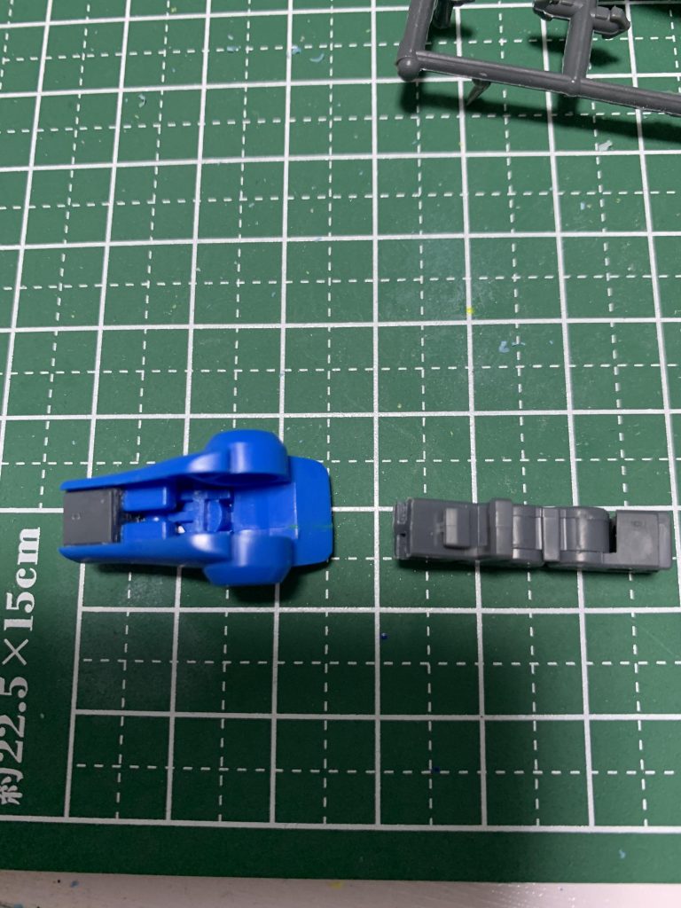 腕の後付けは比較的楽なキットでした。