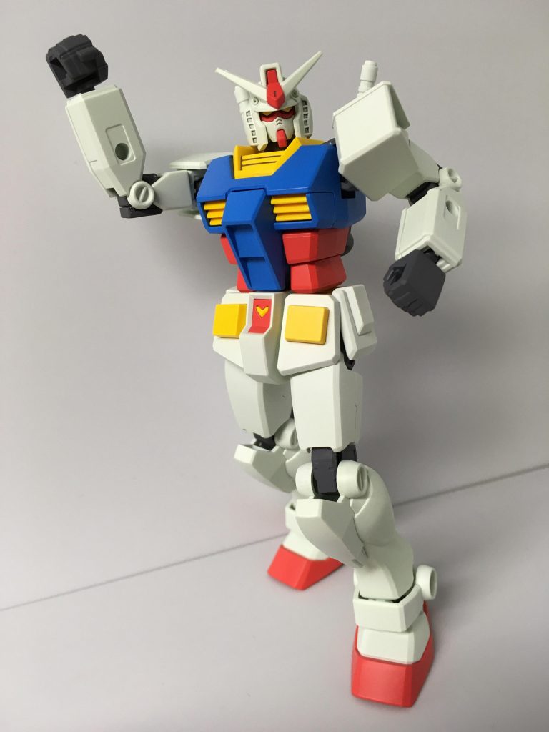 ガシガシ動かしたかったのですが、クリアランスちゃんとしなかったので股関節がギチギチになってしまいました...まぁでもこういった簡単なポーズはとれます