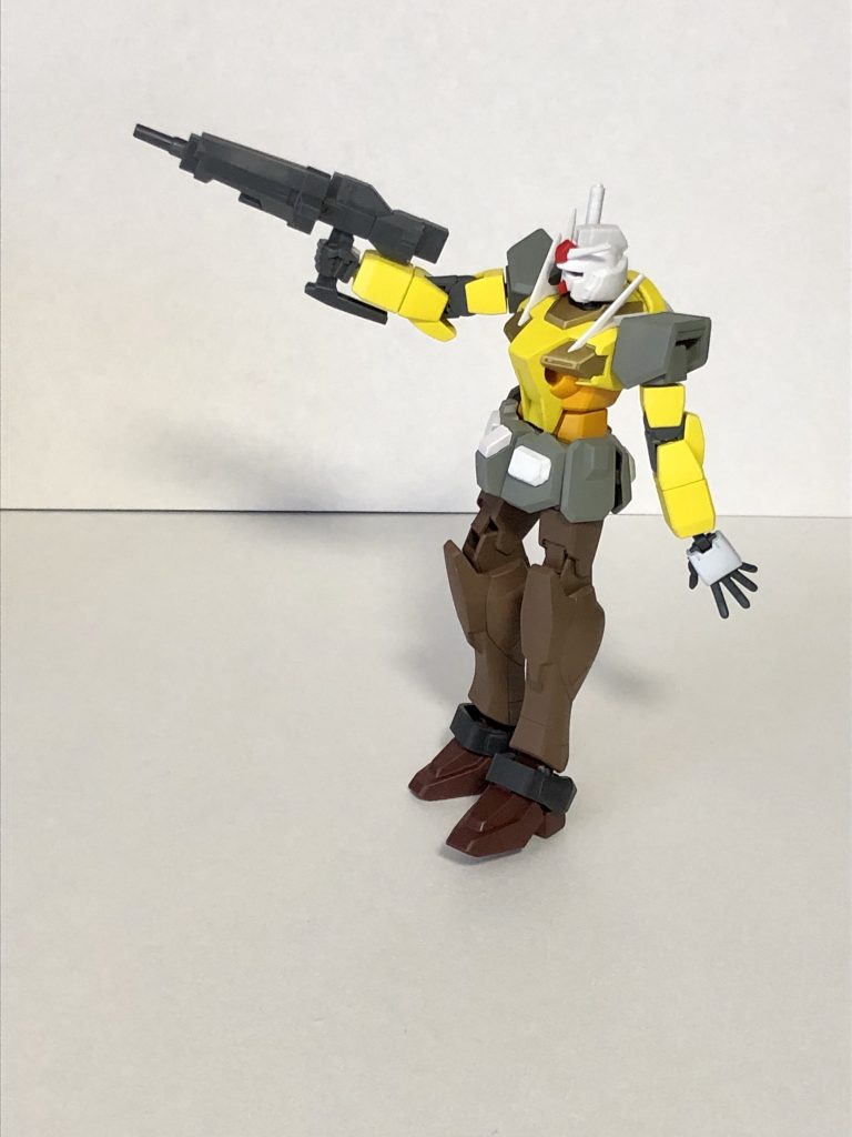 武装ドッ「ズラ」イフル 武装案も色々思い付きましたが、まとまらなかったのでこれだけ持たせました。ライフルは素組みです。