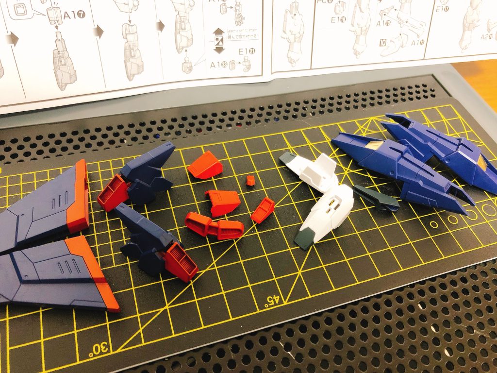 マスキングもだいぶ慣れてきました。が、やはり隠蔽力の関係で赤の発色が悪く、まだまだ修行が必要ですw最後までご覧いただき、ありがとうございました！