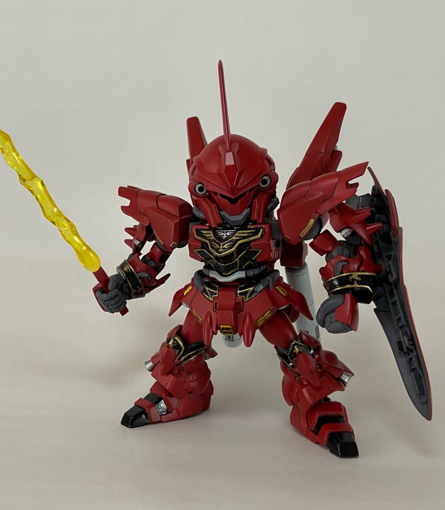 ビーム刃は市販パーツを使用、柄はプラ材から。