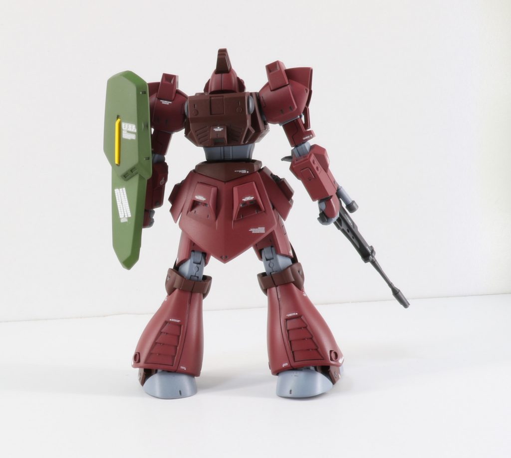 比較的最近のHGということもありたいへん作りやすいことに加えてディテールもそこそこあり良いキットだと思います。