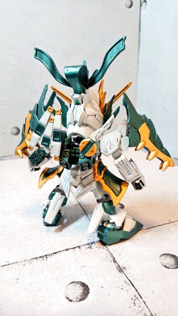 バックパックはSDEXの物を、ファンネルは真田幸村頑駄無から。