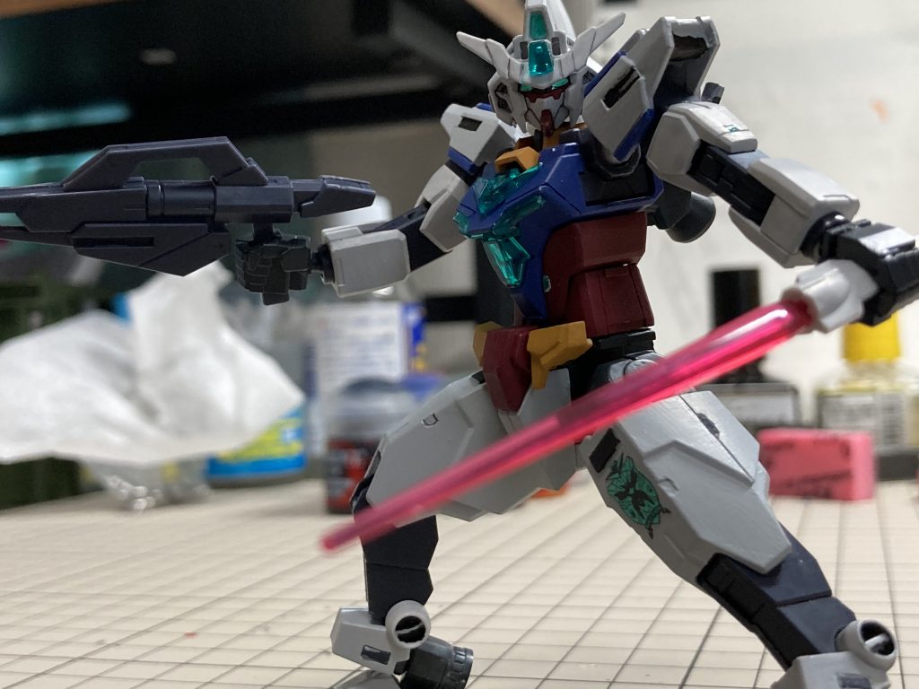 今回本体だけシタデルカラーでの筆塗りとなります。