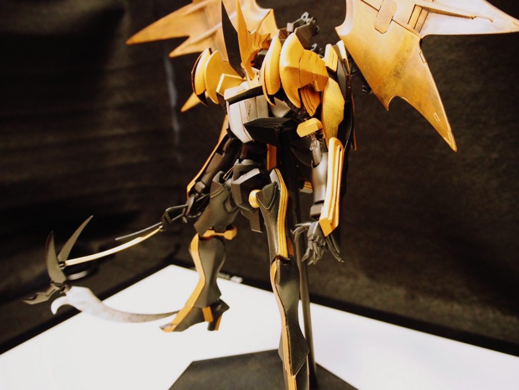 黒き銃神 ディス・アストラナガン–2枚目/制作者：エガワニウム合金