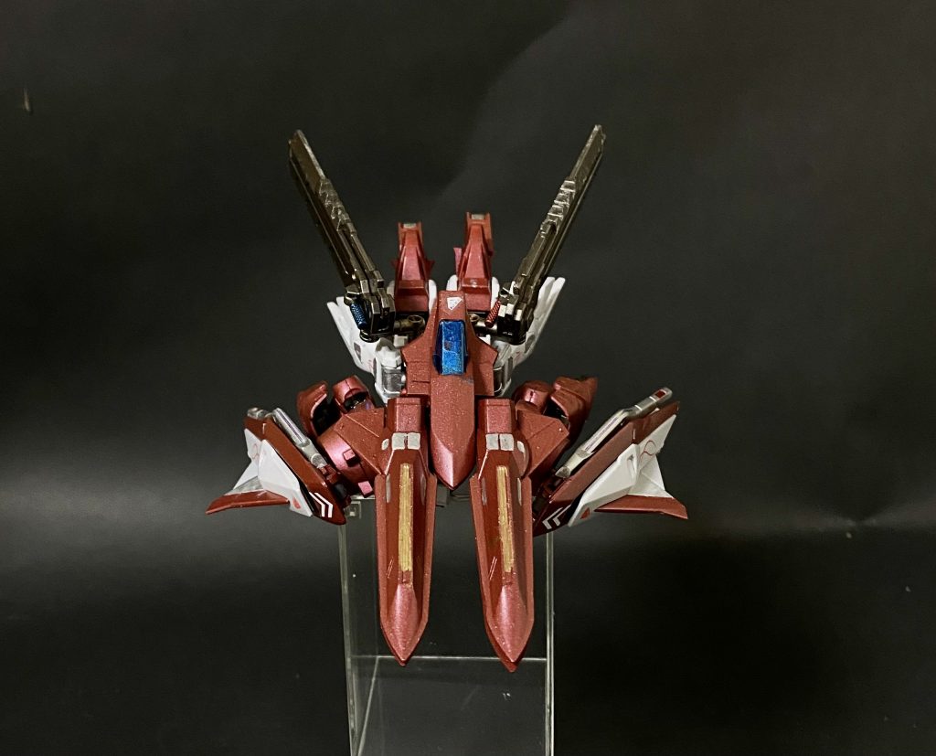 一応飛行形態にも出来ます👍