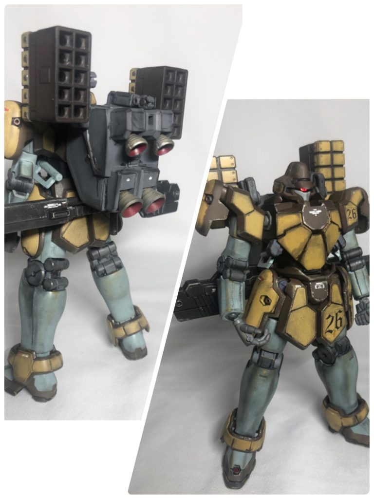 電池を2個内蔵したのでランドセルが大型化。マグアナックの中でも随一のデカさになってしまいました。ライフルは腰裏に懸架出来ます。