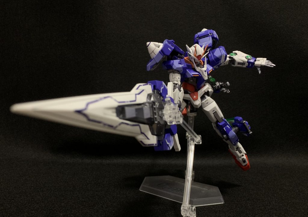 適当にポージング