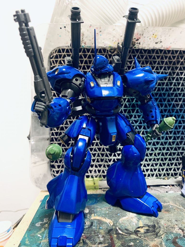 素組みからの8割程の部分塗装で仕上げ男は黙ってベタ塗りだ！