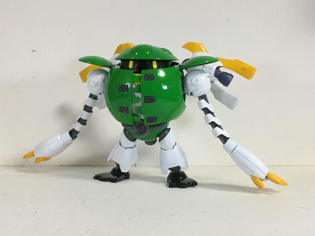 チルノ用と大ちゃん用の機体と同時進行で作るため、モモカプルを2個買いました。こちらも目の表情が変更できるように改造してあります。チルノカプルの方で紹介してますのでそちらをご参照ください。