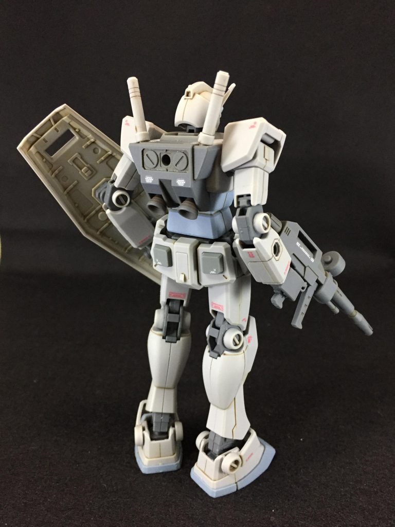 数年前に組んだ限定品を、少しいじってあげました。渋いカラーリングがカッコいい。