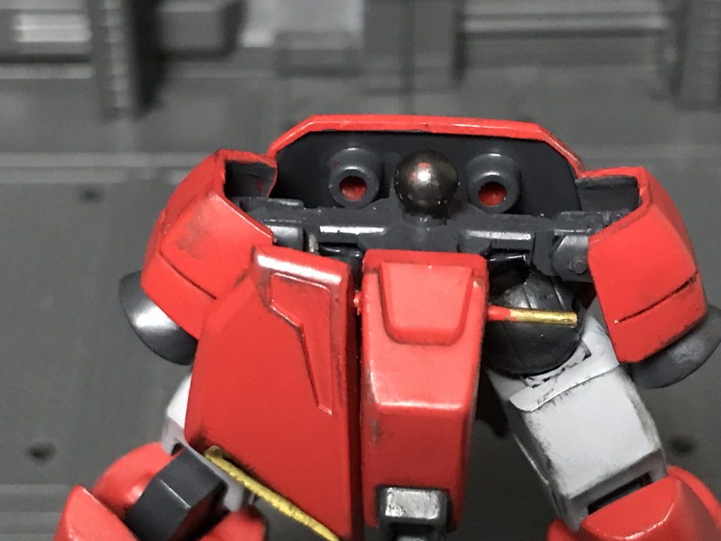 腰アーマーはGフレームに真鍮線ブッ刺して可動確保しつつ取り付け