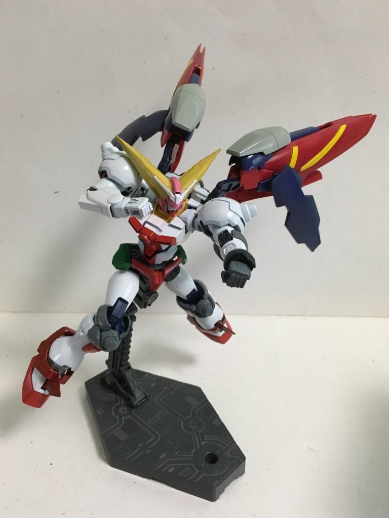 マスタのマニピュレーターは特殊なので、それに近いリボガンのを使い、寄せるために改良しました。