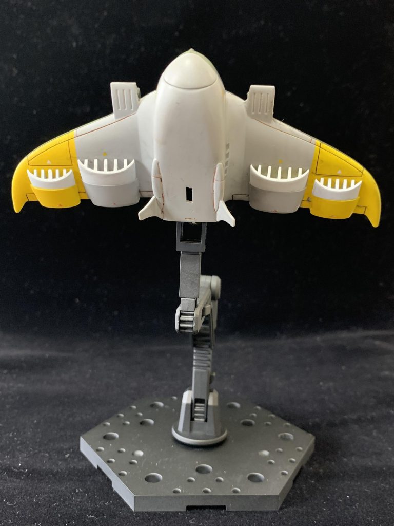 底面はグレー：ガイア ニュートラルグレー2番黄色：ガイア サンシャインイエロー白：ガイア アルティメットホワイトを使用してます。