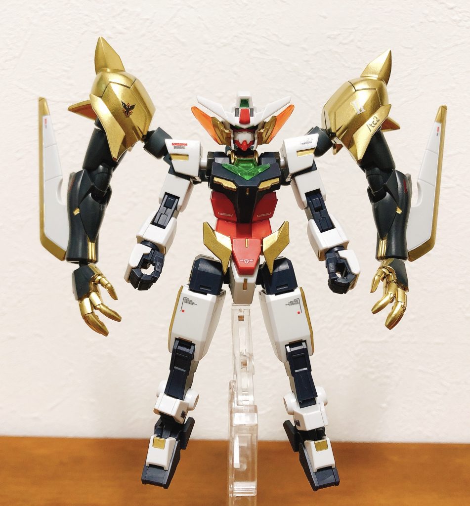 まずはコアガンダム形態。少し悪魔感を出したかったので、ガフランの腕を装備してみました。