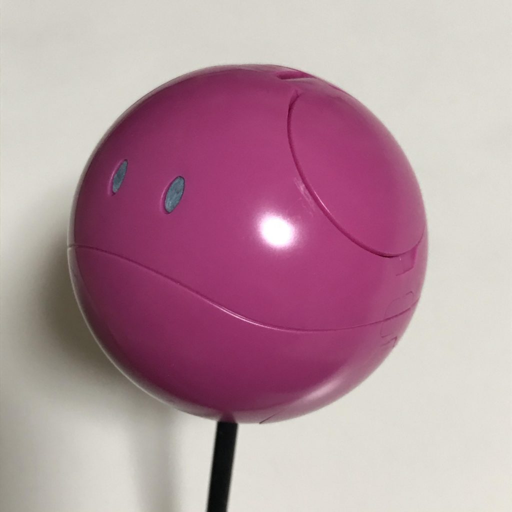 ベースはエターナルピンクのハロです。目だけマスキングしておいてこの状態まで組んで…