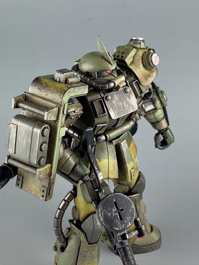 胸の装甲板がいい感じ〜