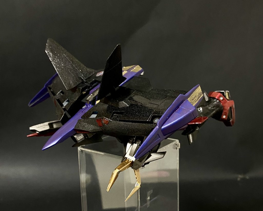 航空機フォームにもなれます。蛇足的なやっつけ変形ですが😅