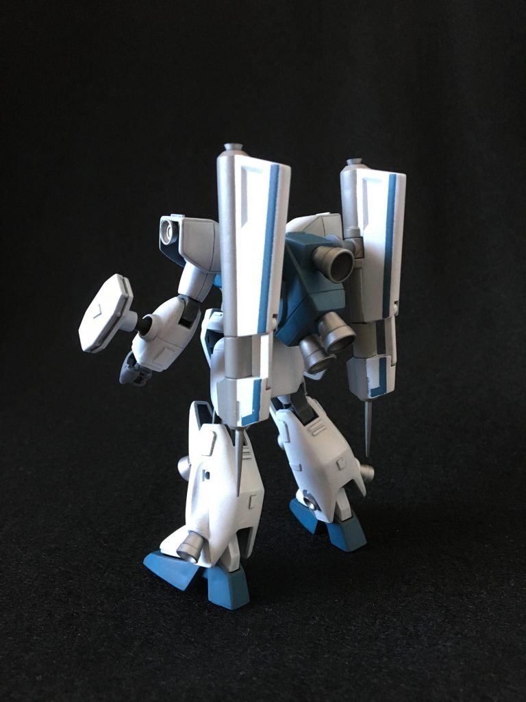 ジャベリン製作当時の写真です。背中のジャベリンはF91のヴェスバーを意識して塗り分けています。