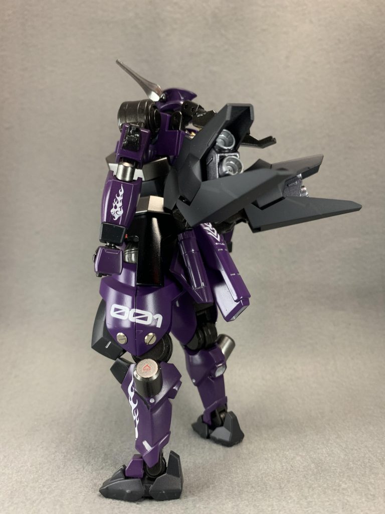 バックパックを腰に付けて