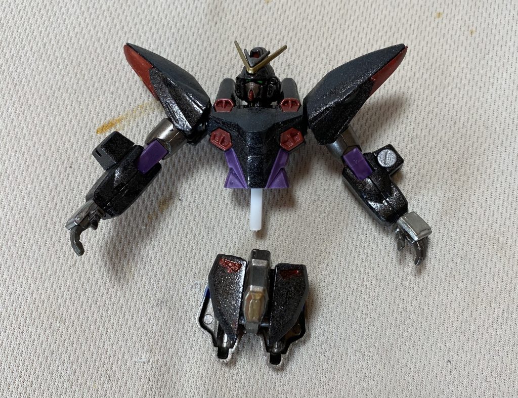 腰の付ける径が違ったのでプラ棒加工しました。