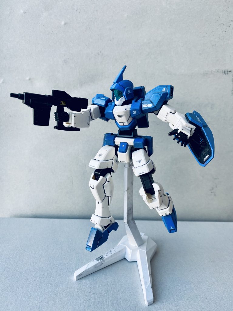 全体像になります。ベースはジェノアスⅡで缶スプレー塗装とコーションデカールで表現を付けました。 