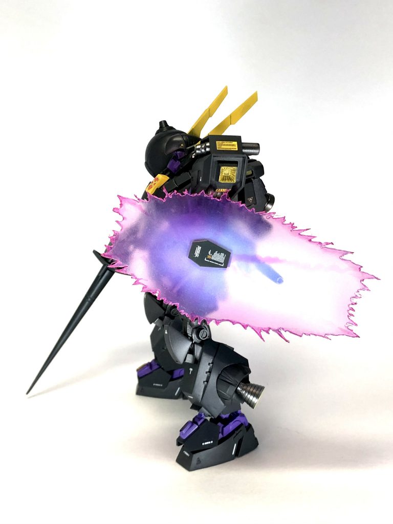 ビームシールドとビームシールド発生機はプラ板からの製作です。塗装が苦手意識が強く4〜5回やり直しをしてます。(T-T)