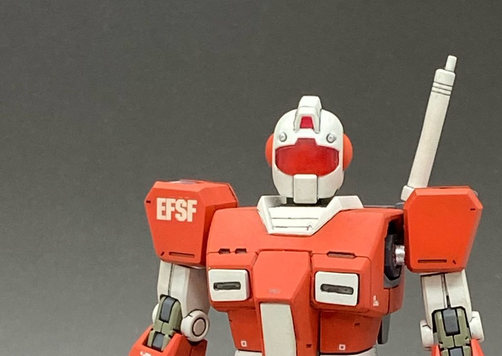 上半身をガンダムやナイトシーカーを使用すればお手軽ですがお値段が…なので余剰パーツでの作成ッス❗️